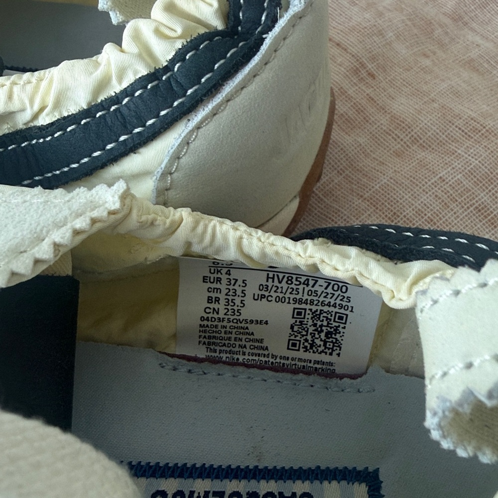 Jacquemus x Nike moon shoes Cream and Black Lace-Up Sneakers - Picture 9 of 14